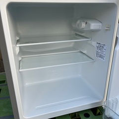 ヤマダ　90L 冷蔵庫の画像