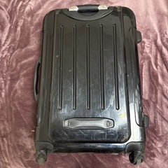 スーツケース　キャリーバッグ　キャリーケース　黒　ブラック Mサイズの画像