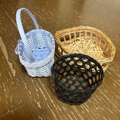 小物入れ　籠　3点の画像