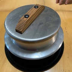 ウルシヤマ炊飯釜３合の画像