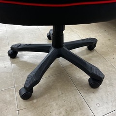 不二貿易　ゲーミングチェアの画像