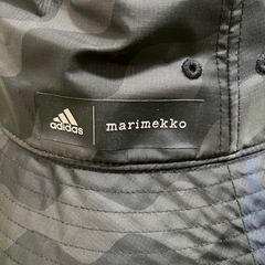 【未使用・タグ付き】adidas × marimekko バケットハット 帽子の画像
