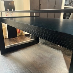 アルモニアのダイニングテーブルの画像