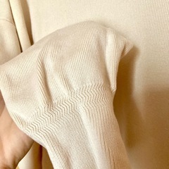 【西原町近辺】試着のみ　美品　アメリカンホリック　ニット　アイボリー　Lサイズの画像