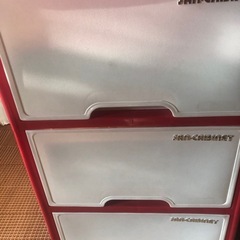 お取引中》押入れ3段収納ケース　３つの画像