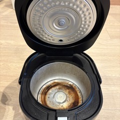【SHARP2019年製】炊飯器
の画像