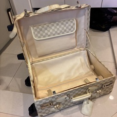 【無料】トランク　の画像