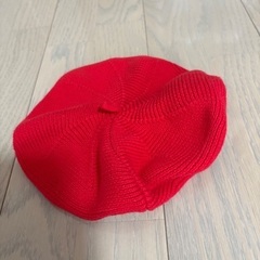 ハーフバースデー　キューピーハーフ　赤いベレー帽の画像