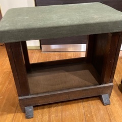 椅子　座椅子の画像