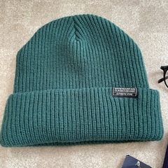 【決まりました】新品未使用 小物2点セット（ニット帽 メガネ ）男女兼用の画像