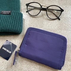 【決まりました】新品未使用 小物2点セット（ニット帽 メガネ ）男女兼用の画像