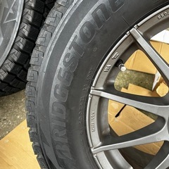 ブリヂストン 17インチ スタッドレスタイヤ ホイール　PCD 108 ですの画像