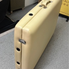 マッサージ・施術用ベッド（折りたたみ）の画像