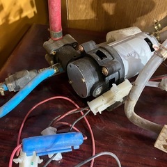 丸山製作所充電式噴霧器のモーターの画像