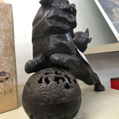 リサイクルショップどりーむ天保山店　No5331　狛犬😊金属製・飾り物　オブジェ　縁起物の画像