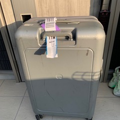 DELSEY スーツケース　M 中古の画像