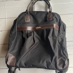  スーツケース ソフトキャリーバッグ 軽量 容量拡張可能 無地 2way 収納力 手荷物入れ キャリーバッグ 旅行 出張 機内持ち込み可 大容量防水 ユニバーサルホイール キャリーケース (ブラック,L)の画像