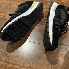 スニーカー　　未使用　　27.0cmくらい？の画像
