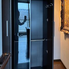 洋服タンス おしゃれなチョコレート色の画像