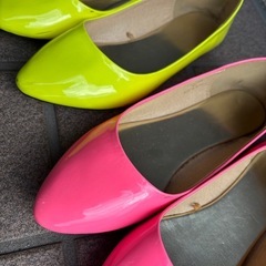 Ｍサイズ　ネオンカラー　パンプスセットの画像