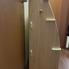 DWE ディズニー　本棚・おもちゃ棚の画像