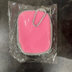 カメラポーチと小物ポーチの画像