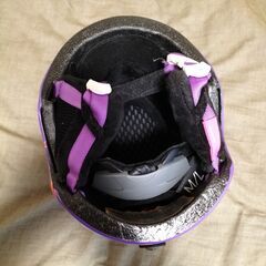 【子供用スキーヘルメット】GIRO Slingshot ゴーグル付き（サイズM/L 55.5～62.0cm）の画像