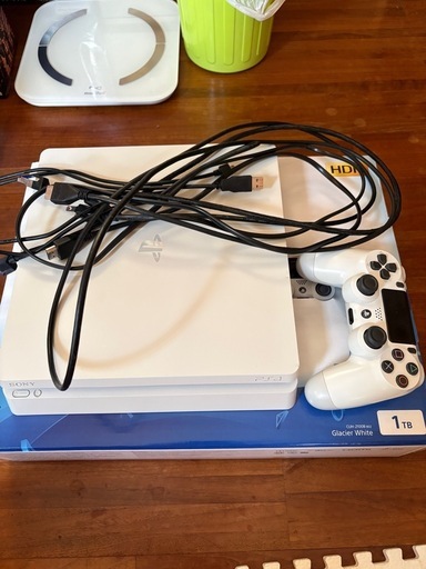 ps4（1TB)