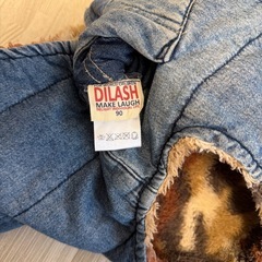 リバーシブルベスト　90センチの画像