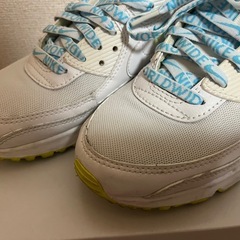 ナイキスニーカーの画像