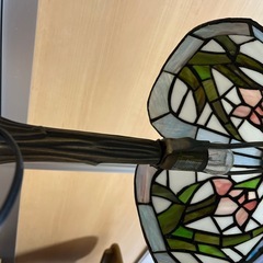 ステンドグラスランプの画像