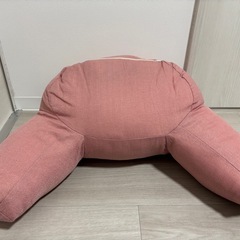 美品　背もたれクッション　ピンク　リラックス　の画像