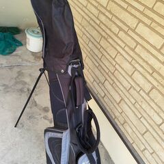 中古品 細め ゴルフバッグ(大阪市阿倍野区)の画像