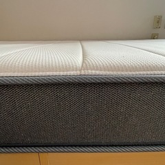 セミダブルのマットレスの画像