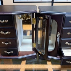 アンティーク調 ジュエリーボックス / 化粧品収納ケースの画像