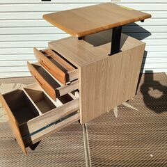 学習机　パソコン机　勉強机　机　の画像