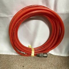 【北見市発】株式会社ワールドツール AP 縦型 サイレントエアコンプレッサー30L AP041034 2022年製 黒 整備 メンテナンス (D6683ahshY)の画像