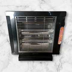 【稼働品】ZEPEAL(ゼピール)足元電気ストーブ★黒
の画像