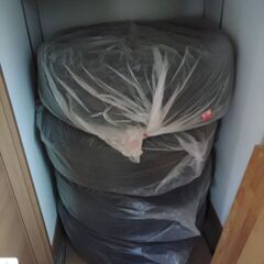 スタドレスタイヤの画像