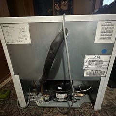 ハイアール小型冷蔵庫ジャンクの画像