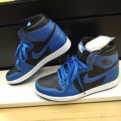 リユースのサカイ浦和店 【G041】⚫️NIKE AJ1 555088-404 27.5cmの画像