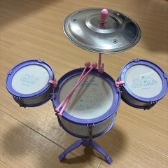 子どものおもちゃ（3種類）の画像