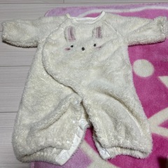 モコモコロンパース　くま&うさぎ2点　50〜60㎝の画像