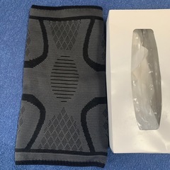 膝サポーターの画像