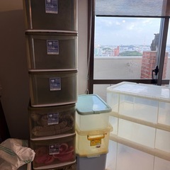 早い者勝ち！大小収納BOX汚れありの画像