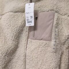 【新古品・120】UNIQLO防風フリースジャケット　アイボリーの画像