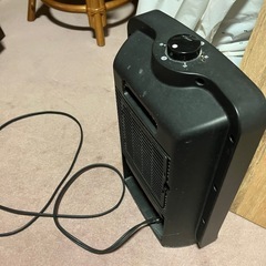 山善　セラミックファンヒーターの画像