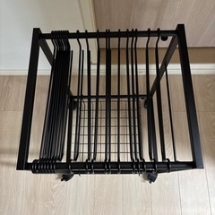 伸縮式スラックスハンガーの画像