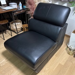 レザーソファ＆サイドテーブルの画像