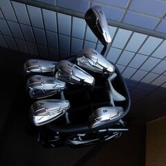 【ゴルフクラブ⑤】ナイキ VR_Sフォージド アイアンセット＆ナイキ　キャディバッグの画像